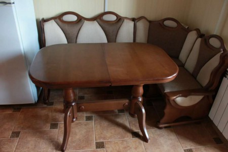 столы обеденные деревянные  раздвижные
